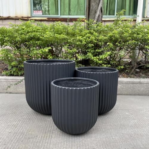 Textured ribbed garden pots and planters