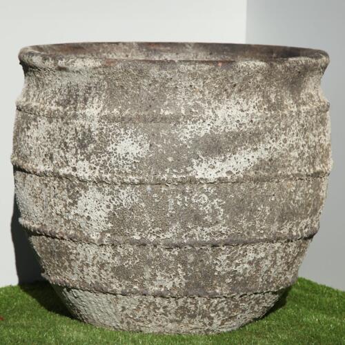 pompeii-hive-planter-volcanic-texture-ceramic-planter-australia.jpg