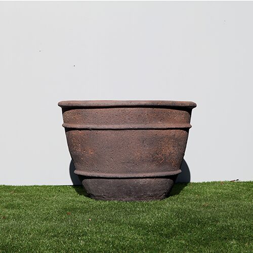 Old Stone Sala Planter Terracotta look garden pot