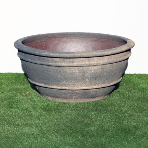 Old Stone Sala Pond Planter Terracotta look garden pot