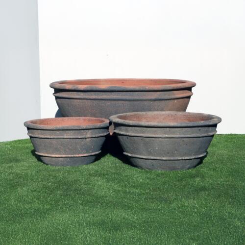 Old Stone Sala Pond Planter Terracotta look garden pot