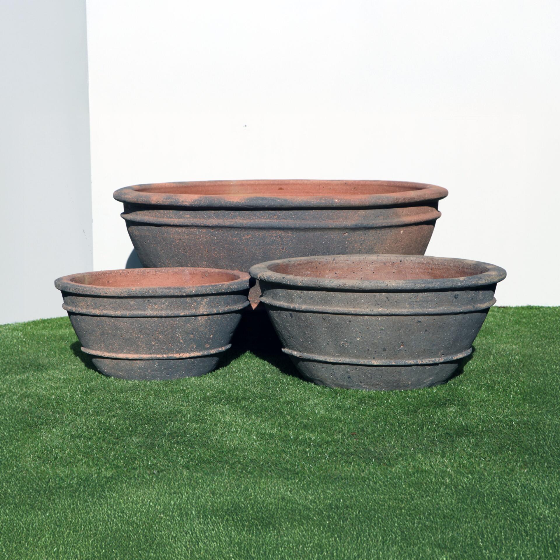 Old Stone Sala Pond Planter Terracotta look garden pot