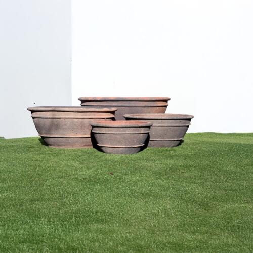 Old Stone Sala Pond Planter Terracotta look garden pot