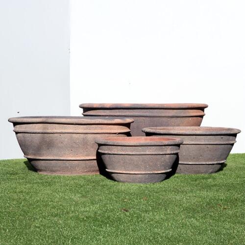 Old Stone Sala Pond Planter Terracotta look garden pot