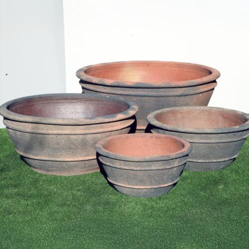 Old Stone Sala Pond Planter Terracotta look garden pot